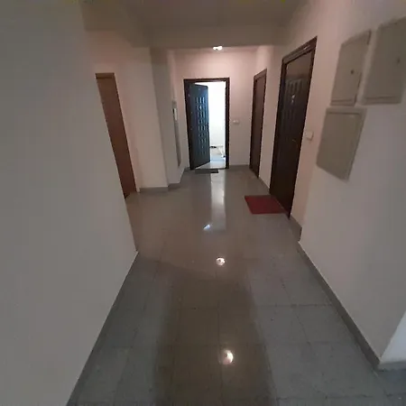 Modern Apartment, Stup, Apartamento *