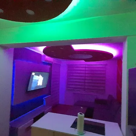 Modern Apartment, Stup, Apartamento *
