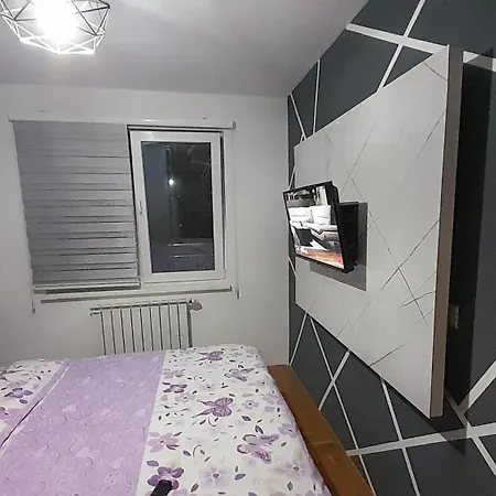 Apartment Modern Neom, Stup,
