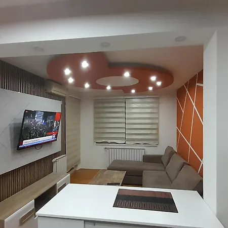 Apartment Modern Neom, Stup, *