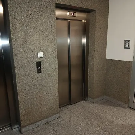 Apartment Modern Neom, Stup, *